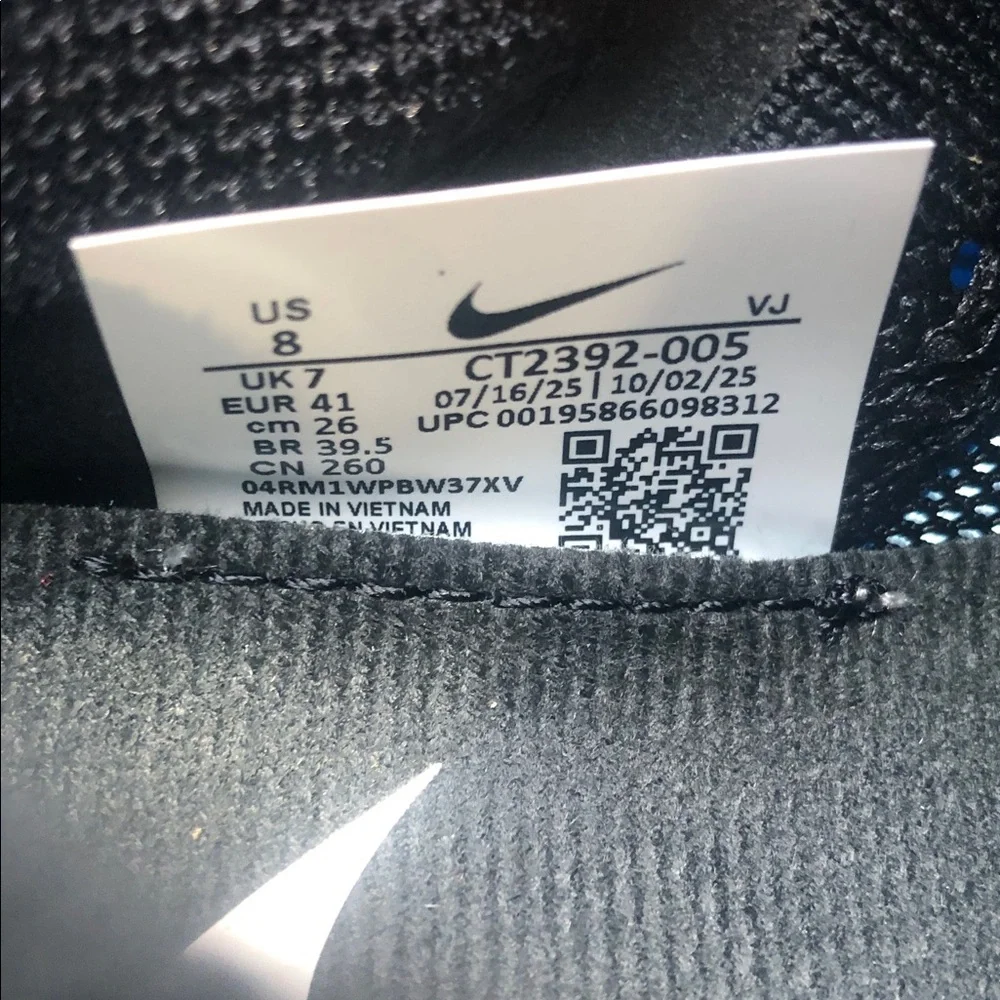 NWOB Nike Zoom Fly 4 Sneaker Men Size 8 Grey White Blue Running Wolf CT2392-005